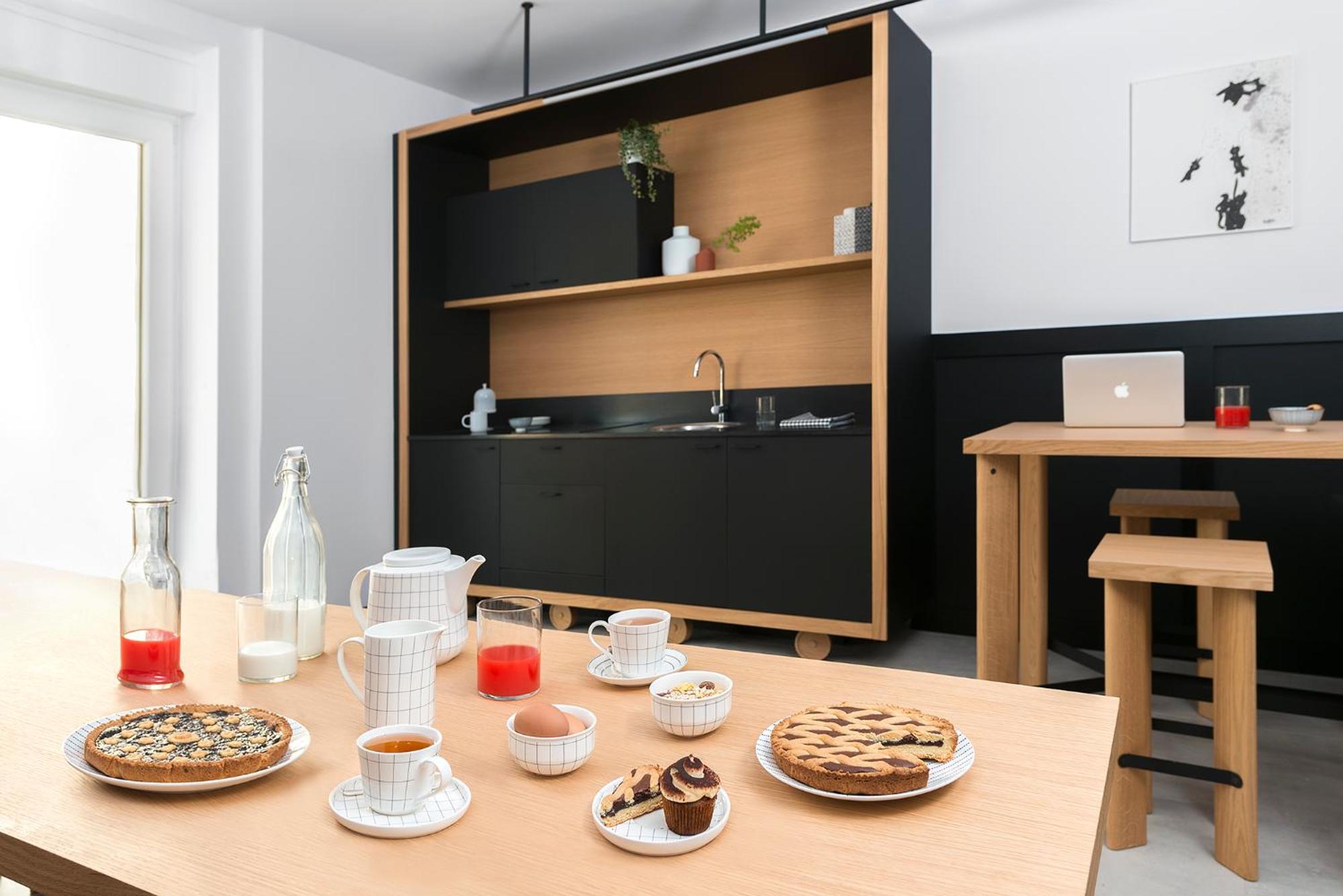 Bnbiz - Coworking Hotel Фйоренцуола-д'Арда Екстер'єр фото