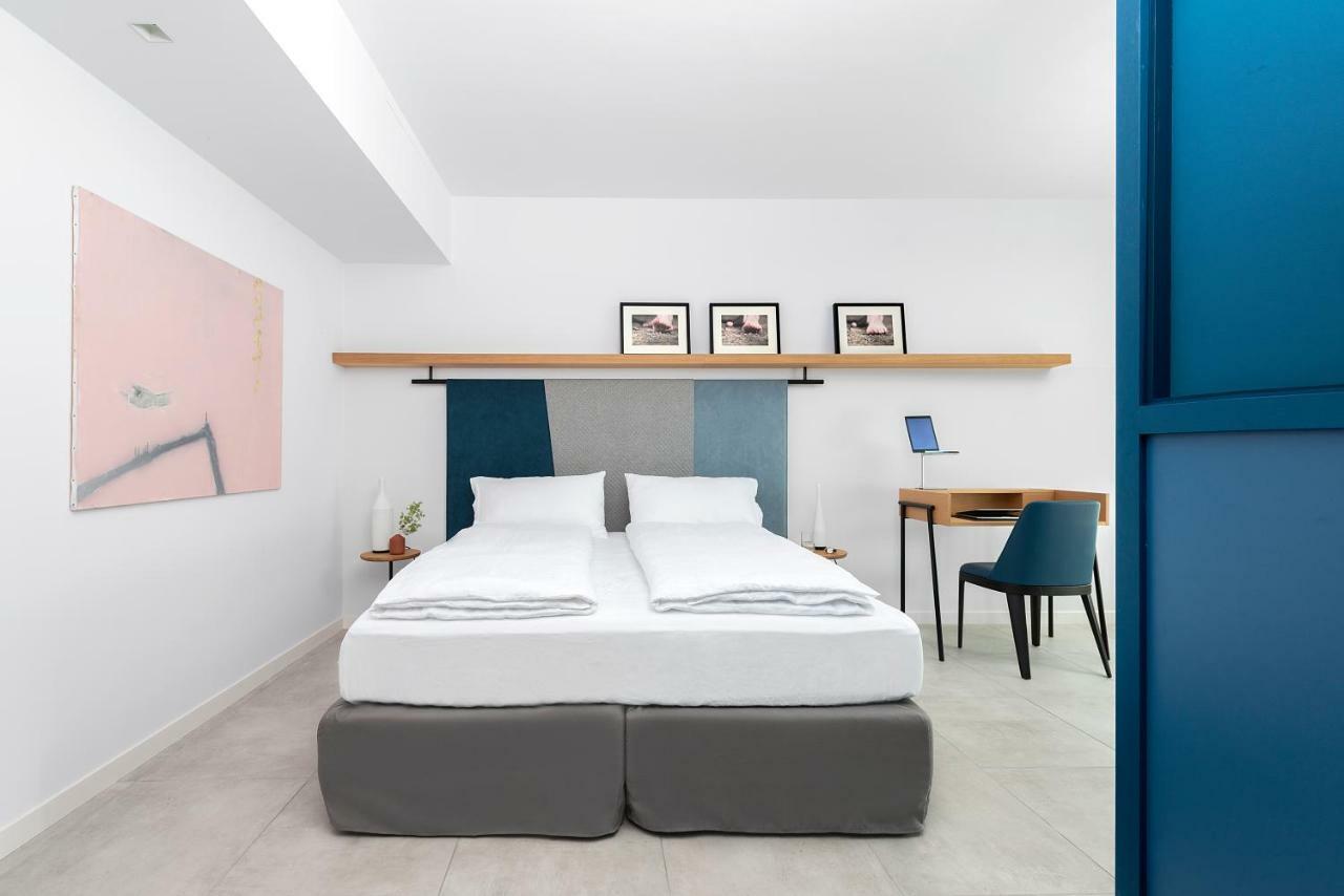 Bnbiz - Coworking Hotel Фйоренцуола-д'Арда Екстер'єр фото