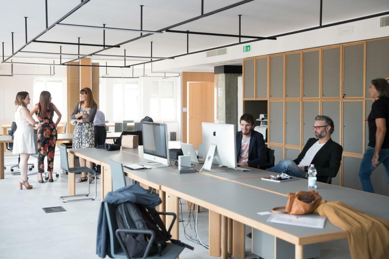 Bnbiz - Coworking Hotel Фйоренцуола-д'Арда Екстер'єр фото